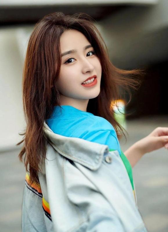那个眼里有光的女孩,怎么变成了这样? 情感心理