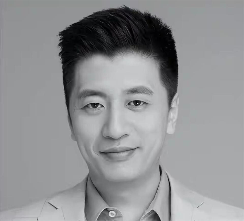 灰色头像背后的系统重构:武亮复播技术复盘与数据密码 新闻 灰色头像背后的系统重构:武亮复播技术复盘与数据密码 新闻
