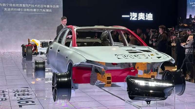 【技术解码】德系工程底色遇上华为智驾:奥迪A6L e-tron如何重塑豪华纯电旗舰标准 汽车科技