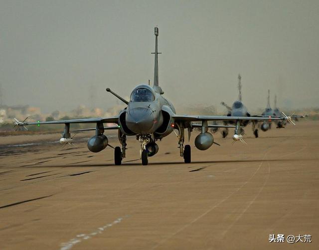 【技术解析】巴基斯坦空中护航体系的实战部署与装备性能深度剖析 新闻 【技术解析】巴基斯坦空中护航体系的实战部署与装备性能深度剖析 新闻 【技术解析】巴基斯坦空中护航体系的实战部署与装备性能深度剖析 新闻